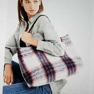SALE HP! Oversized softtote